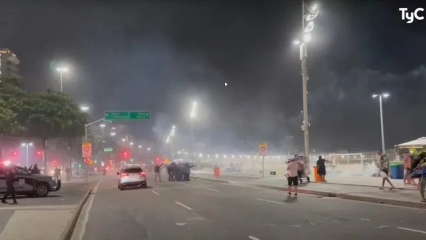 Violencia y represión en Río de Janeiro: hinchas de Boca sufrieron un ataque a dos días de la final de la Libertadores