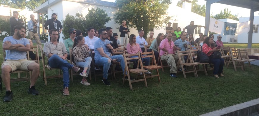Cierre de cursos y entrega de certificados en FOCAP