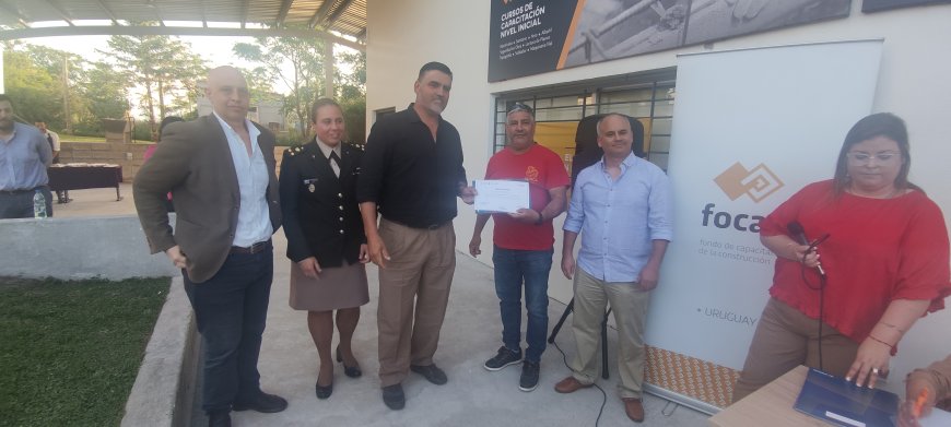 Cierre de cursos y entrega de certificados en FOCAP