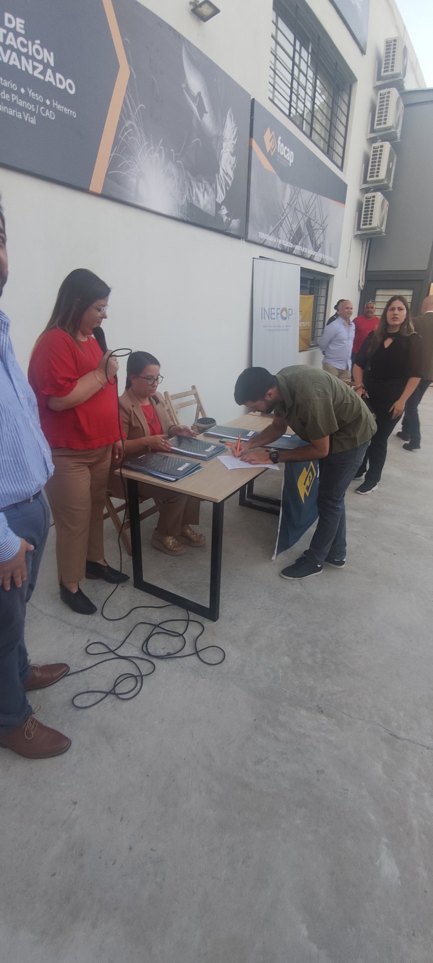 Cierre de cursos y entrega de certificados en FOCAP