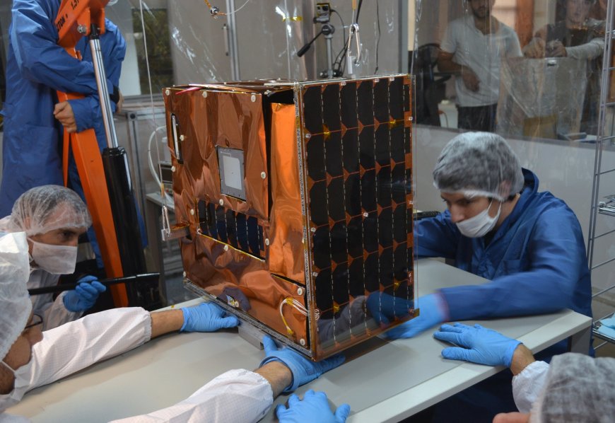 Uruguay avanza hacia un puerto espacial: afinan plan para crear terminal de lanzamiento de cohetes.