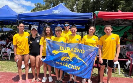 Escuela de Natación de la Intendencia de Durazno, participó en dos torneos en simultáneo.