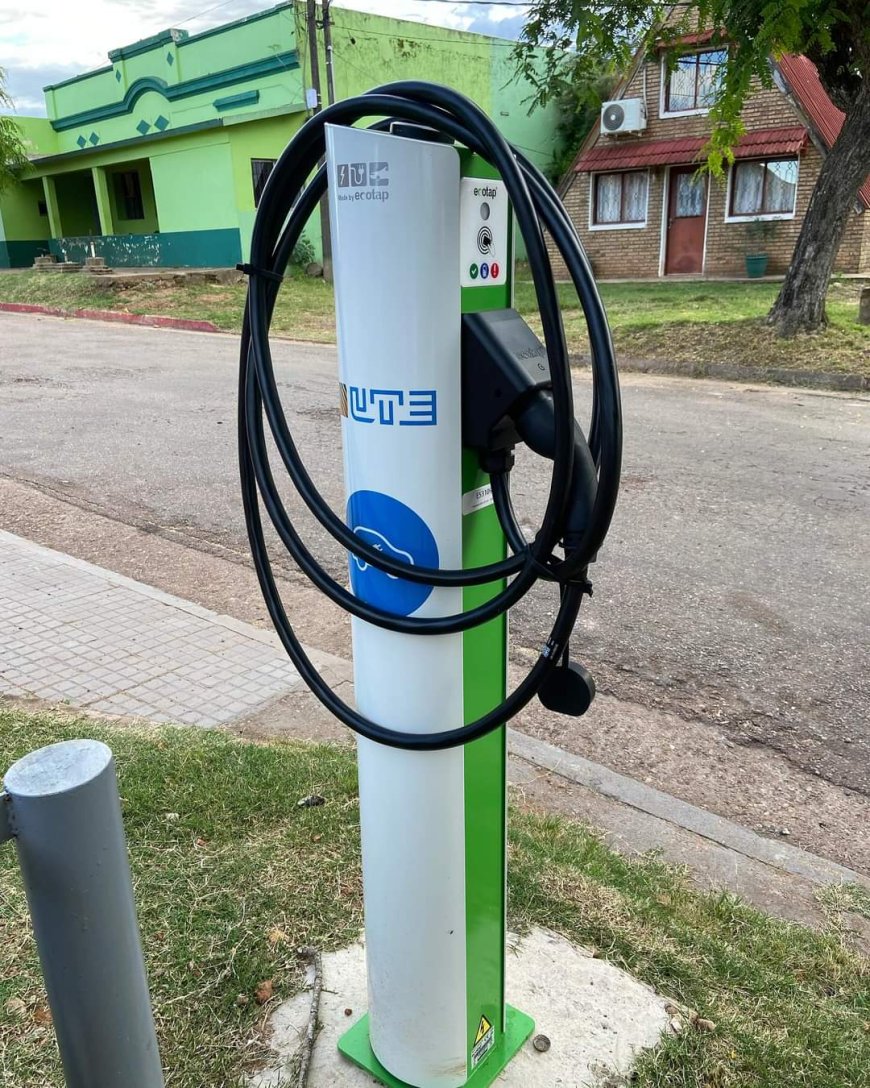 La Paloma incorpora cargador para vehículos eléctricos