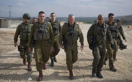 Mediadores negocian tregua en Gaza, pero Ejército israelí anuncia «largo camino» de guerra.