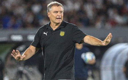 Diego Aguirre sobre Coelho: «Está bien y jugará el clásico»