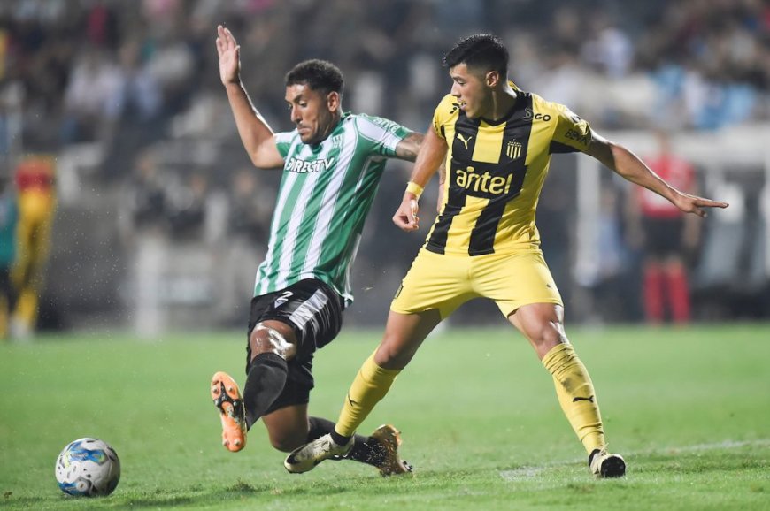 Se suspendió el fútbol tras una agresión a un árbitro