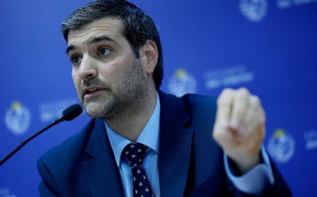 Martinelli comparece ante la Comisión del Senado por denuncias del diputado Sebastián Cal