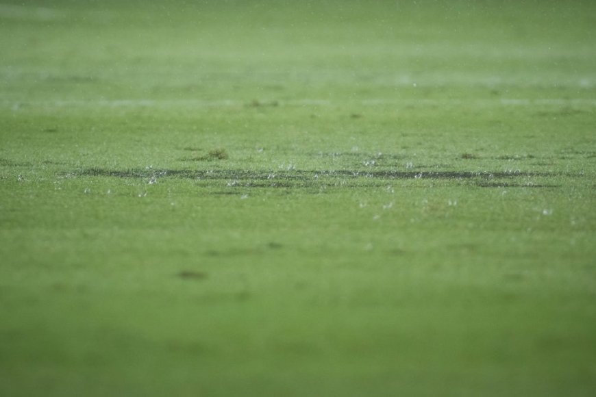Apertura: Por la lluvia, la Mesa Ejecutiva suspendió los partidos del lunes