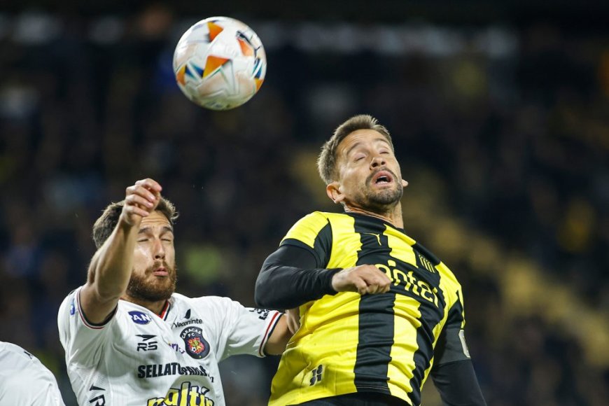 Peñarol en Caracas con dos dudas y varias bajas