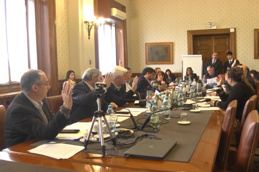 FA y Cabildo acordaron cambios para ley de financiamiento de los partidos