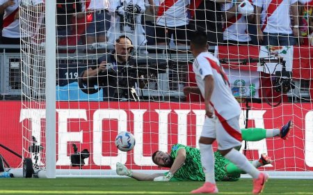 Canadá derrota a Perú y lo deja al borde de la eliminación