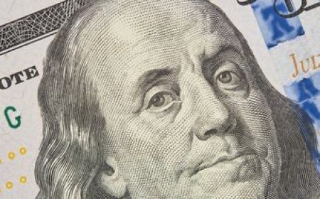 El dólar supera los $ 40, pero se debilita en el escenario global