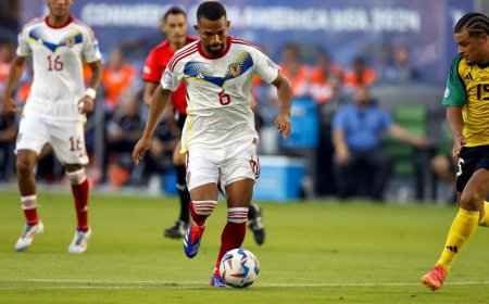 Venezuela sufre dos bajas para el partido ante Uruguay