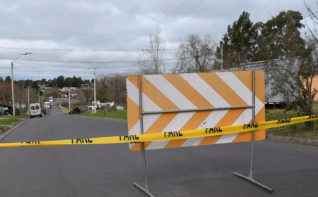 Interrupción del tránsito en la avenida Apolo por obras de repavimentación