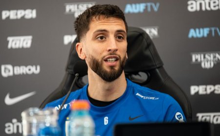 El entrenador del Tottenham salió en defensa de Bentancur