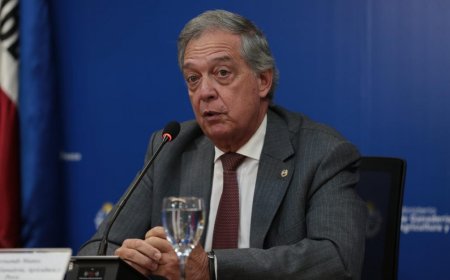 Industria láctea y cárnica en conflicto: Mattos insta a resolverlos en el ámbito laboral