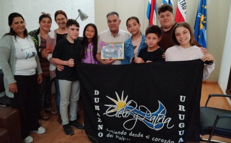 Conjunto de Danzas "Cielo y Patria" agradece el apoyo del Intendente Carmelo Vidalín