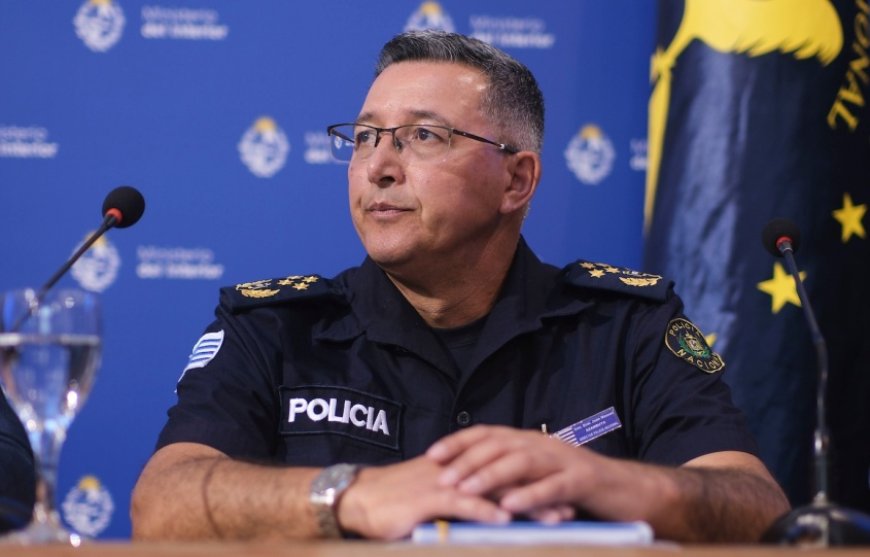 José Azambuya seguirá siendo director de la Policía Nacional durante el próximo gobierno