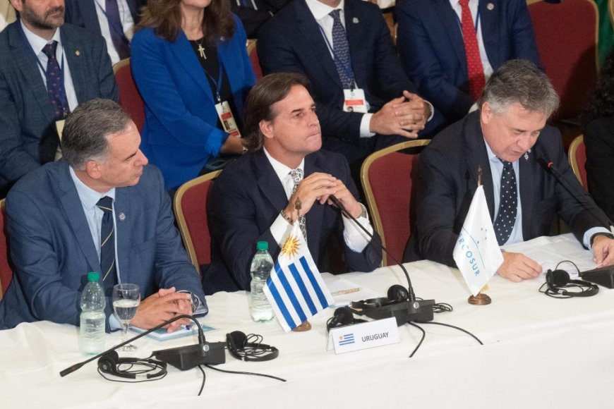 Lacalle Pou y Orsi se reunirán con los intendentes el 6 de febrero