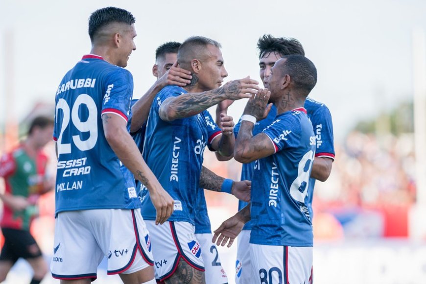 Apertura: Nacional, en un partidazo, derrotó 3-2 a Boston River en el Campeones Olímpicos