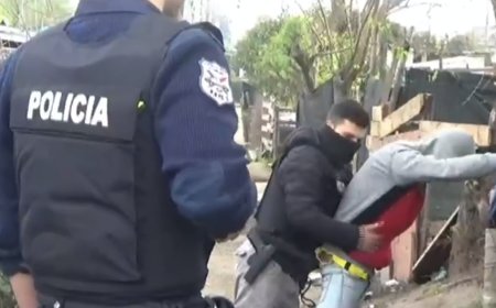 AHORA | Allanamientos en el barrio Las Higueras de Durazno en busca de armas