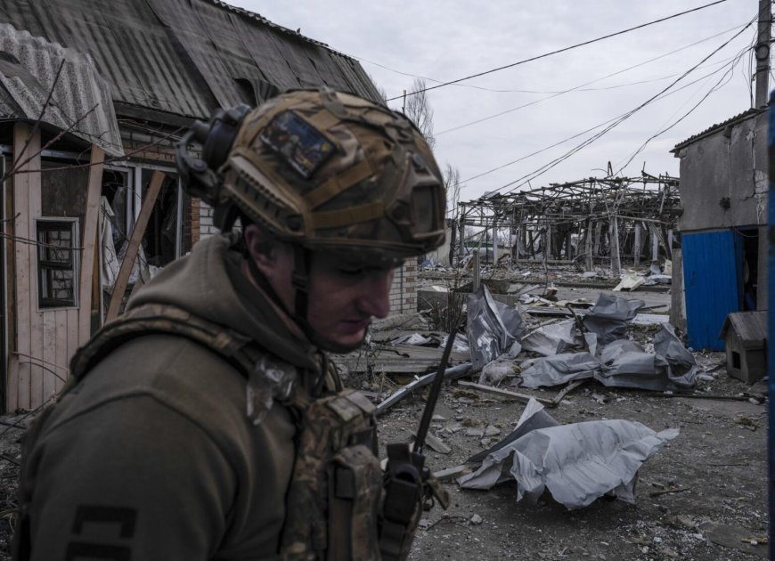 Estados Unidos dice que tiene a sus mejores negociadores trabajando por la paz en Ucrania
