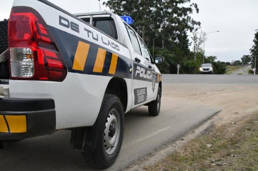Condenado masculino por desacato agravado a régimen de libertad a prueba con medidas específicas