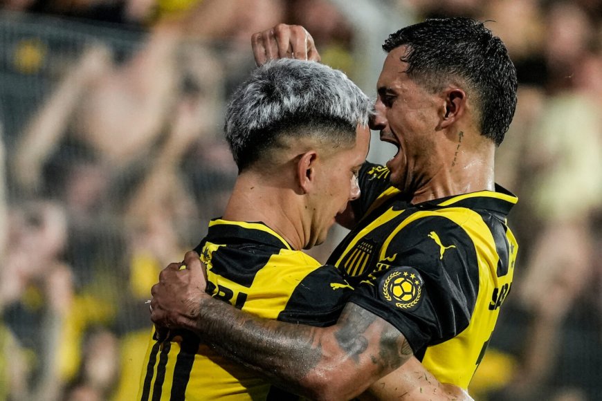 Peñarol y sus problemas visitan a Juventud, una de las sorpresas del torneo