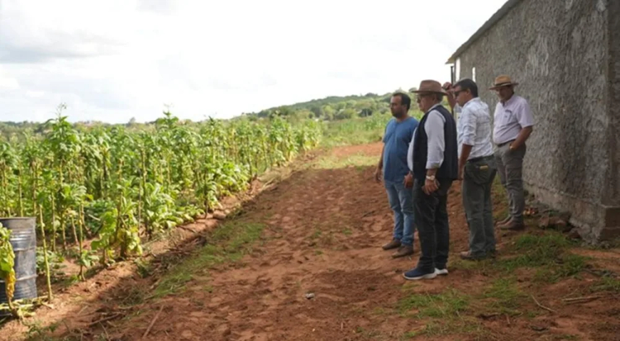 Fratti propone cambiar la imagen del productor rural, que no es la 4X4 ni el Prado