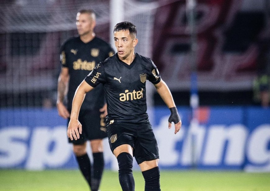 Peñarol empató 0-0 con Olimpia en Paraguay