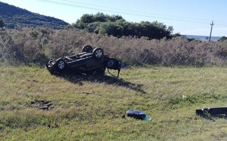 Una persona murió en choque frontal en Lavalleja