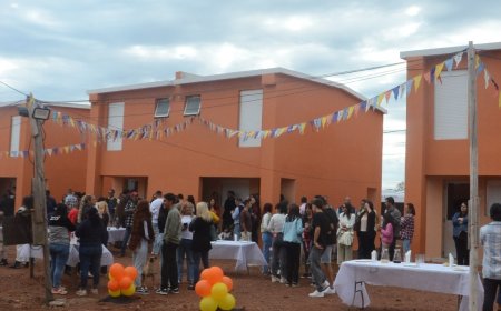 Sorteo de llaves para 39 viviendas de la Cooperativa Vaimaca en el Barrio Unión