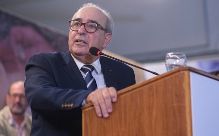 Fratti fue convocado al Parlamento el próximo lunes