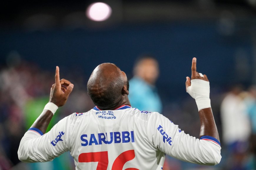 Nacional: la principal duda es si jugará con cuatro o cinco defensas