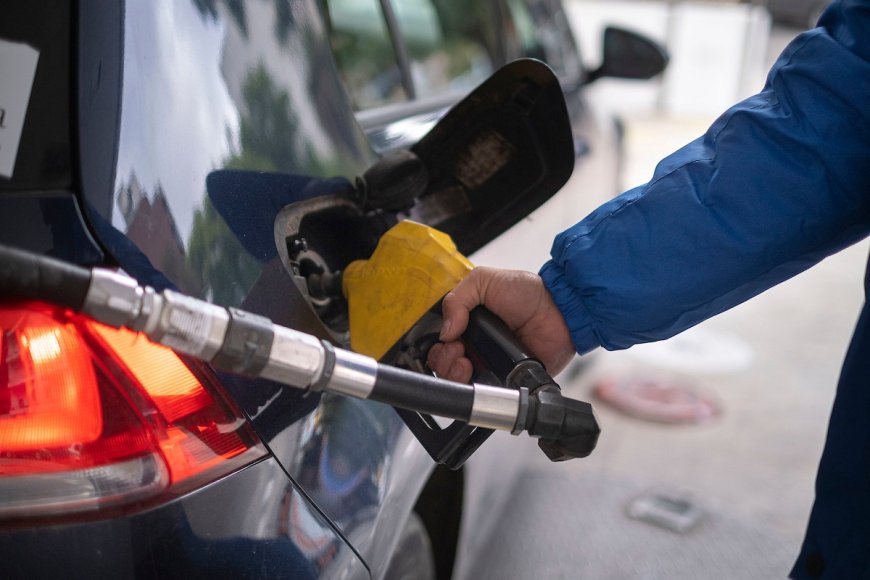 Combustibles podrían bajar en junio, según informe de Ursea