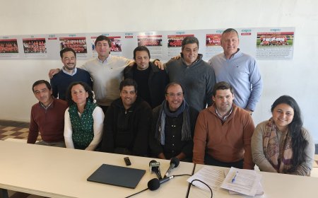 El intendente electo de Durazno, Dr. Felipe Algorta, presentó al nuevo equipo del Área Deportes de la IDD