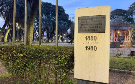 Durazno conmemora el 195° Aniversario de la Jura de la Constitución con acto patrio en Plaza Sarandí