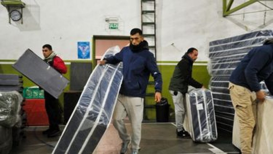 La alerta roja por el frío se extiende por cuatro días y casi 2.700 personas siguen siendo asistidas
