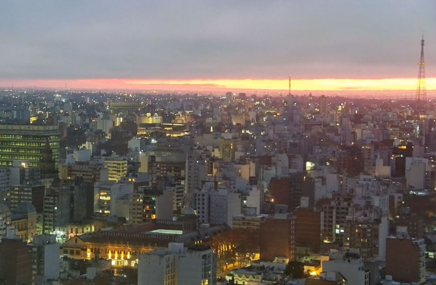Tiempo frío de mañana y de noche, pero templado y hasta cálido de tarde