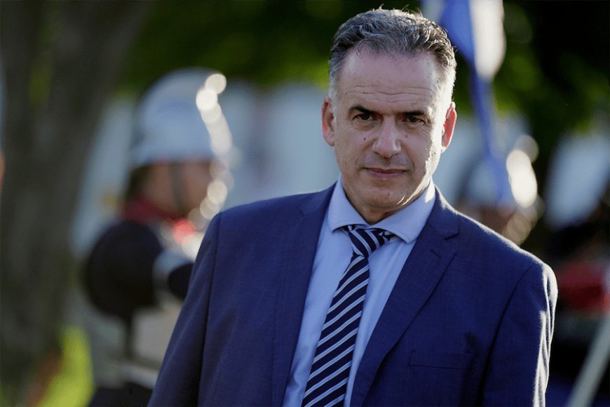 Orsi participará en cumbre internacional por la defensa de la democracia