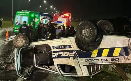 Móvil policial volcó en la Interbalnearia: dos efectivos lesionados