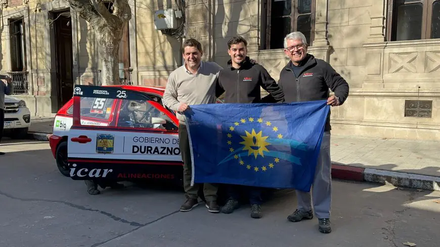 Algorta despidió al equipo Fernández, único representante uruguayo en competencia automovilística en Argentina