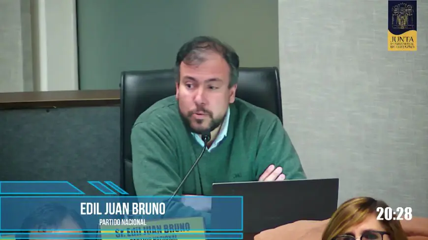 Bruno destacó el rol de la URSEC y la UTEC en el control de publicidad estatal y pidió soluciones de iluminación en complejo habitacional de jubilados