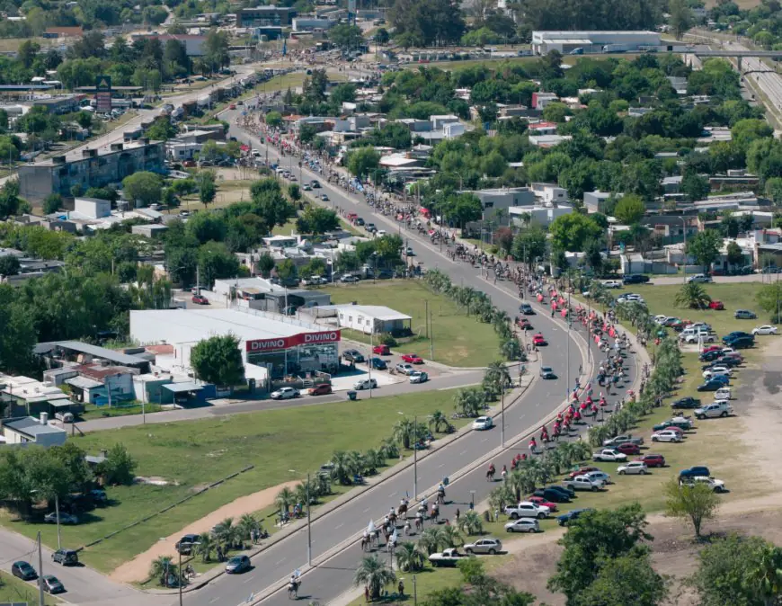 Durazno vivió la 25.ª edición del desfile Gaucho con más de 1.500 participantes