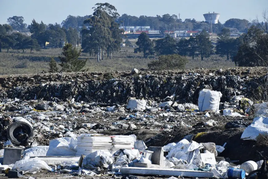 Gobierno de Durazno firmó contrato para nuevo relleno sanitario que reemplazará al vertedero municipal