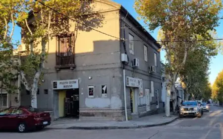 El Pequeño Teatro de Durazno abre abril con una cartelera cargada de humor, drama y cine gratuito