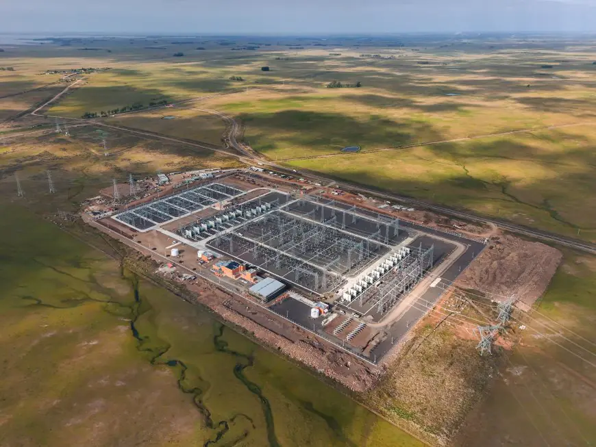 UTE energizó el primer tramo del Anillo Eléctrico del Norte y fortalece la red eléctrica nacional
