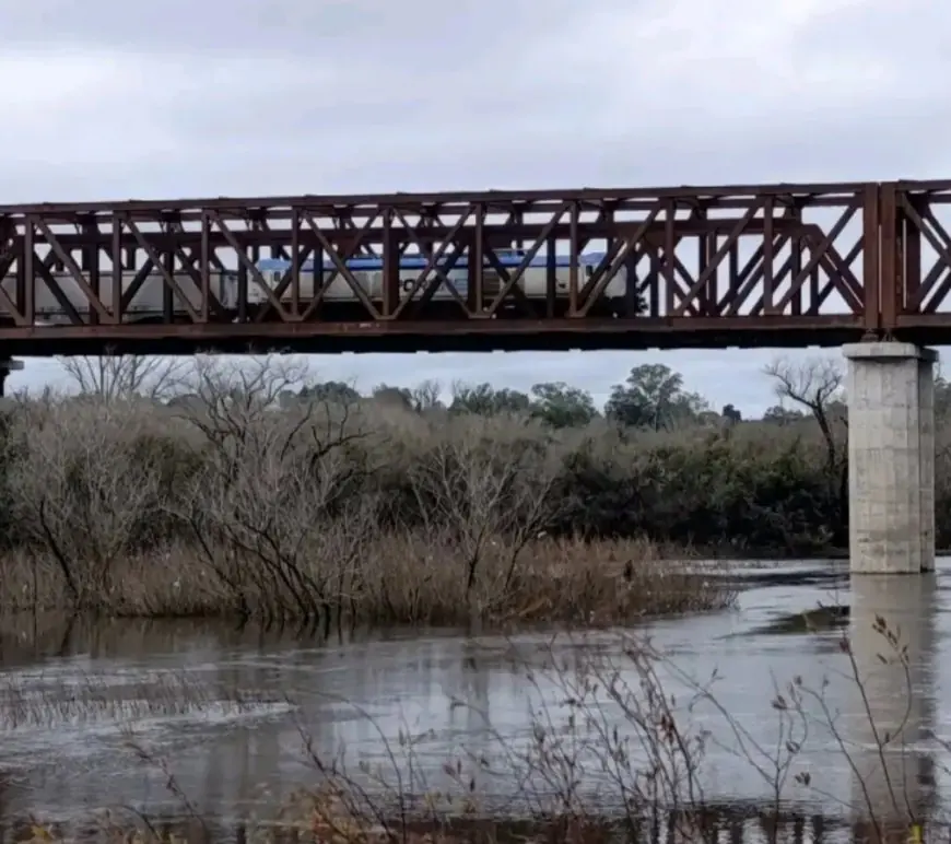 Preparan operativo de retorno seguro para familias afectadas por la creciente del río Yí