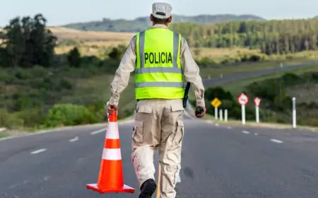 Una mujer quedó grave tras ser embestida por un motociclista en la Ruta 8
