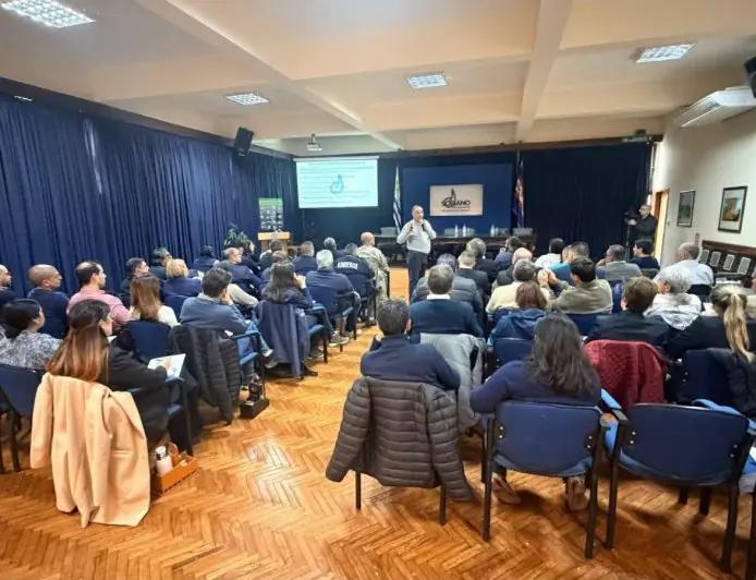 CECOED Durazno participó en Soriano de un seminario sobre planes de contingencia y comunicación ante emergencias